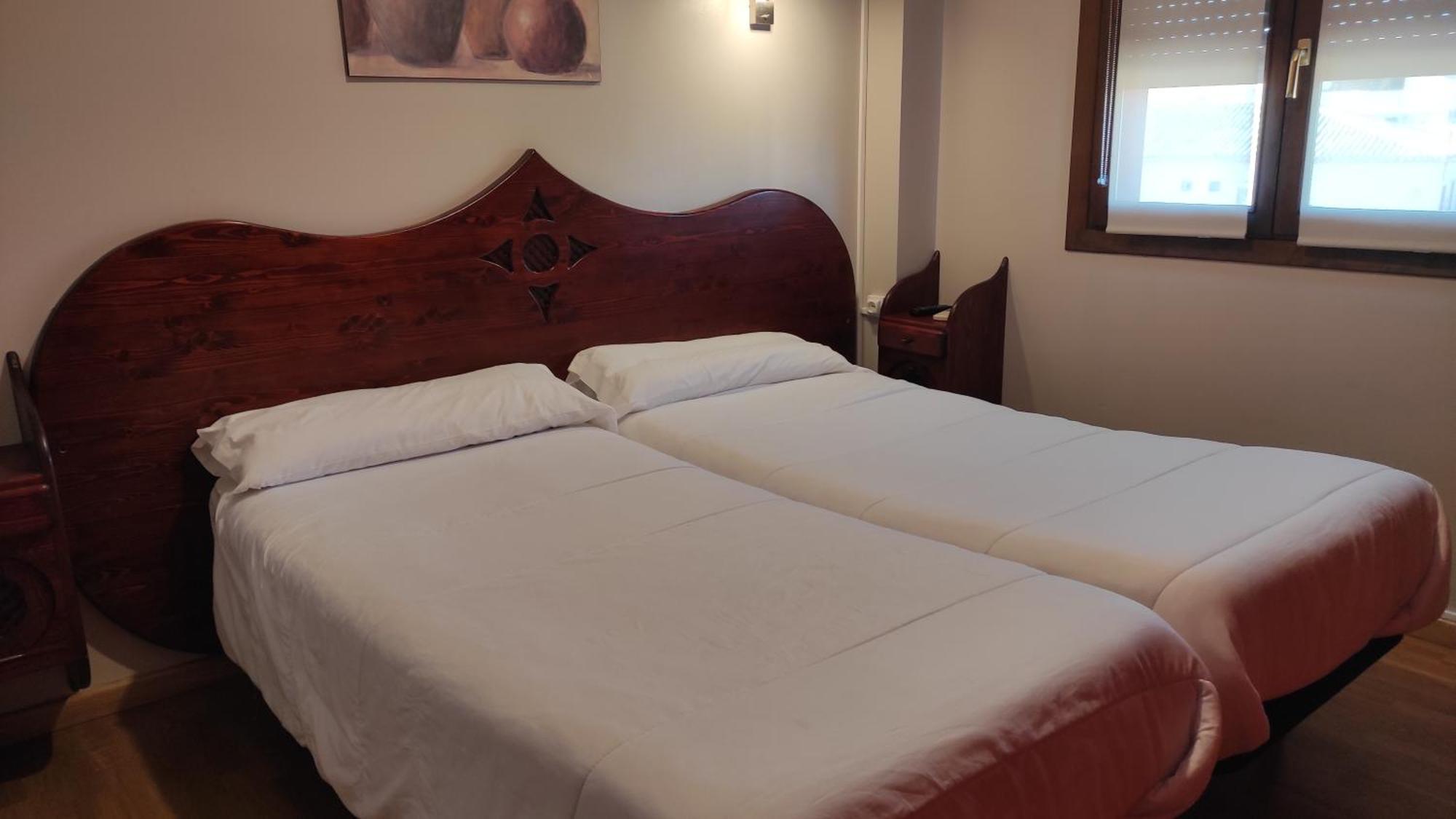 Hostal Suetxe Los Arcos Eksteriør bilde